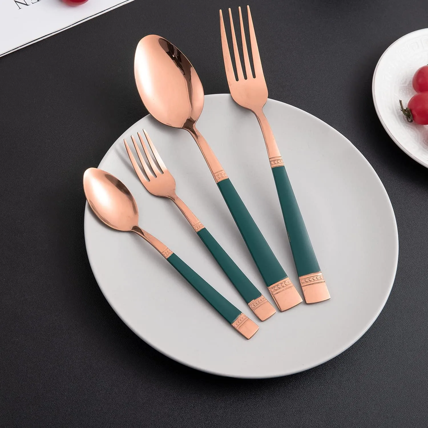 HOKIPO Cutlery Set of 18 / 24 Pcs Stainless Steel Flatware Set, Mirror Finish - Rose Gold