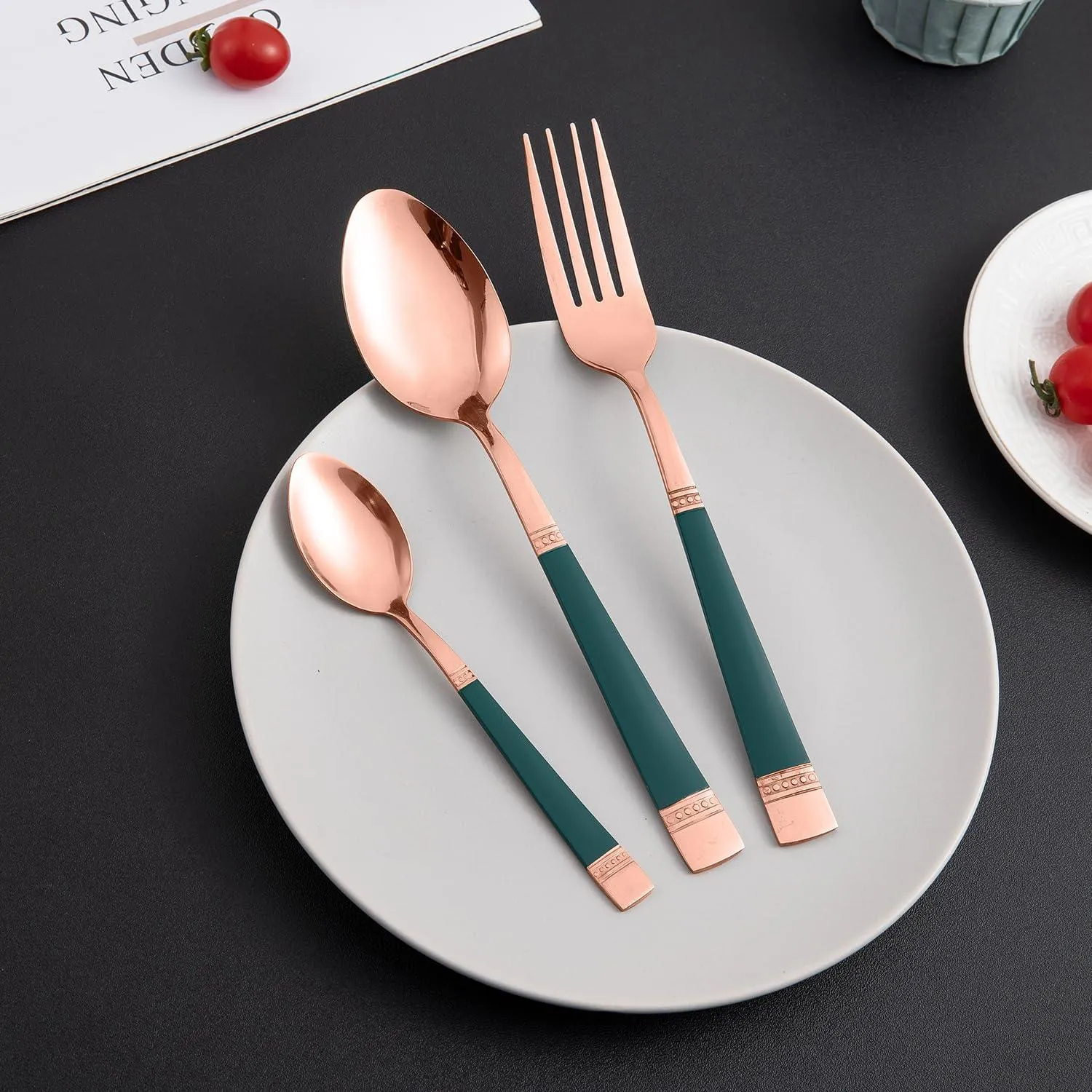 HOKIPO Cutlery Set of 18 / 24 Pcs Stainless Steel Flatware Set, Mirror Finish - Rose Gold